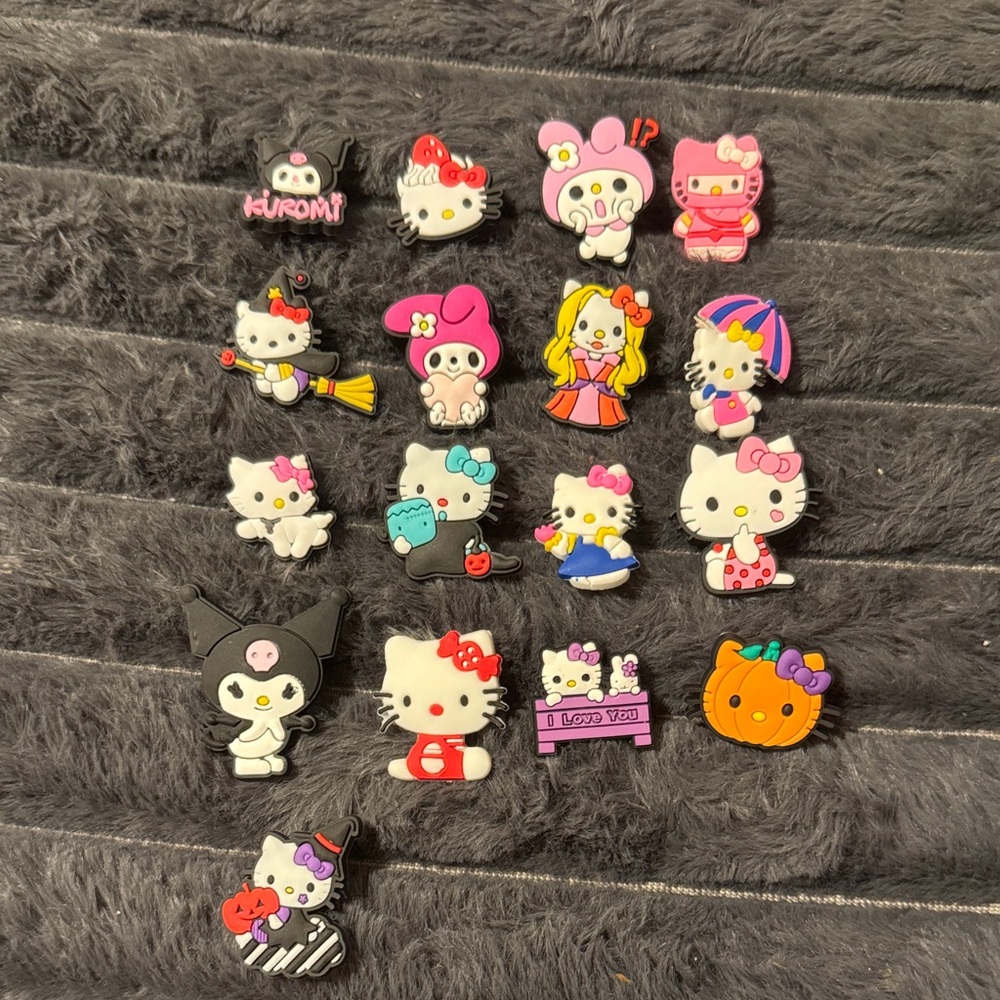 Hello Kitty and Friends Colorful Charm Collection